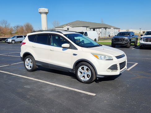 Used 2013 Ford Escape SE image 9