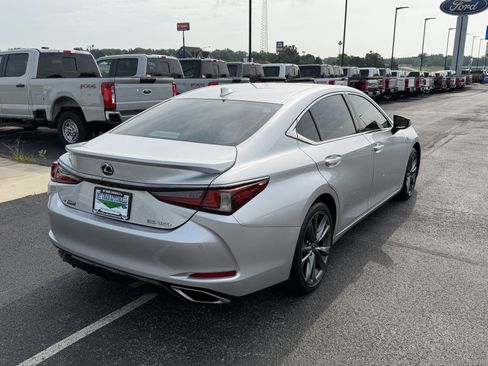 Used 2019 Lexus ES 350 F Sport FWD image 3