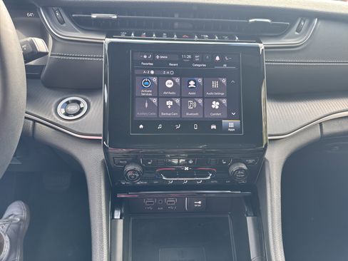 Certified 2023 Jeep Grand Cherokee Altitude image 25