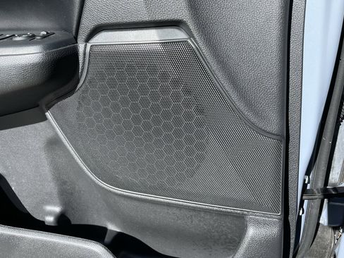 Used 2022 Honda CR-V Touring image 27