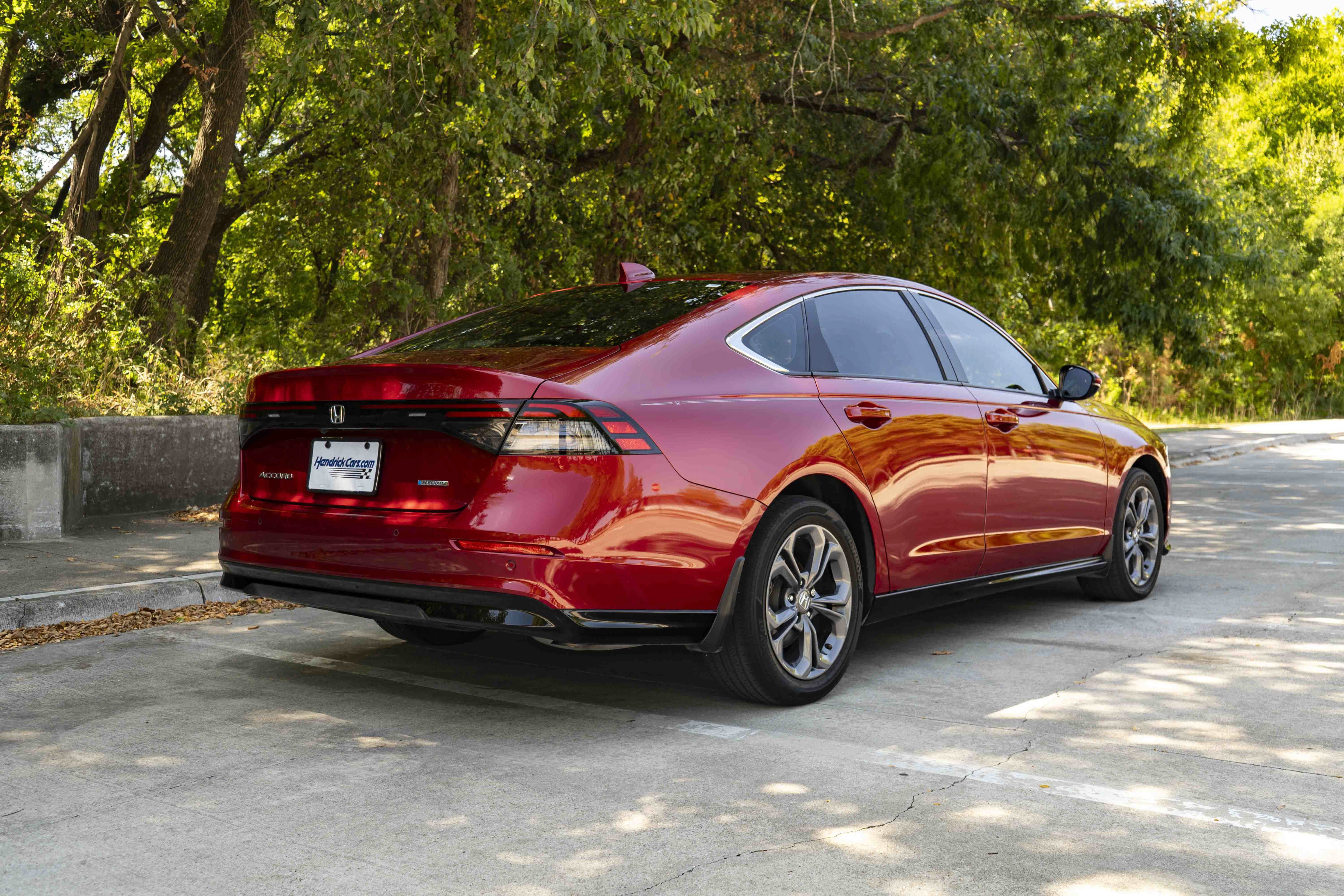 Used 2024 Honda Accord EX-L image 10