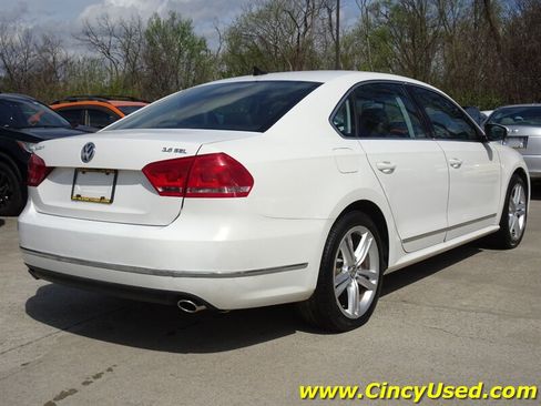Used 2013 Volkswagen Passat 3.6 SEL Premium FWD image 7
