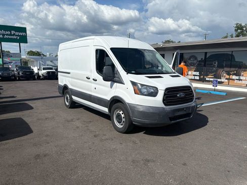 Used 2017 Ford Transit 150 130 Medium Roof image 7