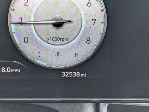 Used 2024 Hyundai Elantra SEL image 19