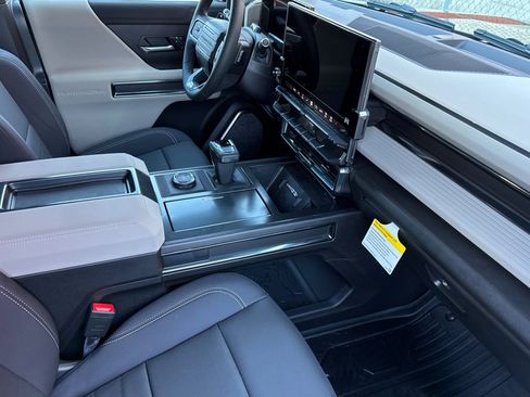 New 2026 GMC Hummer EV SUV w/ LPO, Sport Package image 17