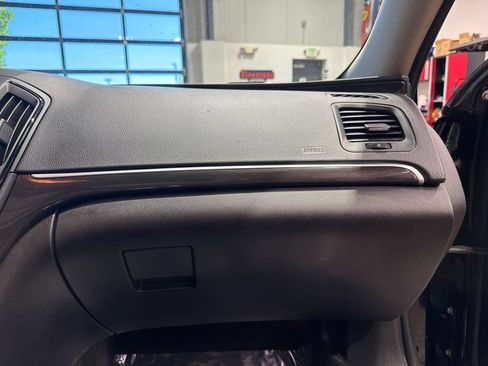 Used 2016 Buick Regal AWD image 77