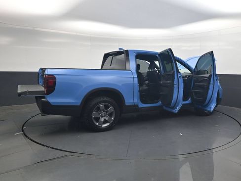 Used 2024 Honda Ridgeline TrailSport image 45