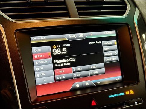 Used 2016 Ford Explorer Sport image 15