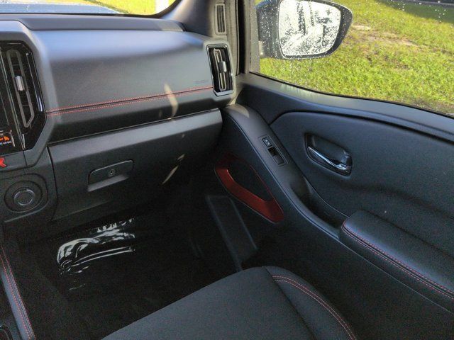 Used 2025 Nissan Frontier PRO-4X w/ Interior Protection Package AWD/4WD image 16