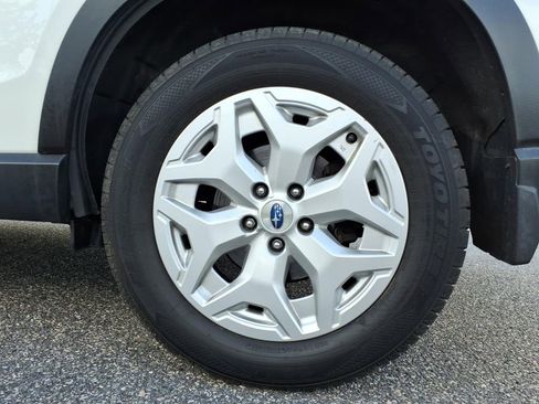 Used 2020 Subaru Forester w/ Alloy Wheel Package AWD/4WD image 10