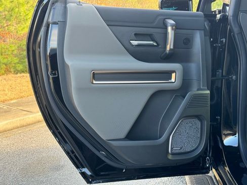 New 2025 GMC Hummer EV 2X w/ LPO, Sport Package image 23