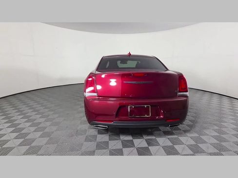 Used 2023 Chrysler 300 Touring L w/ Comfort Group RWD image 43