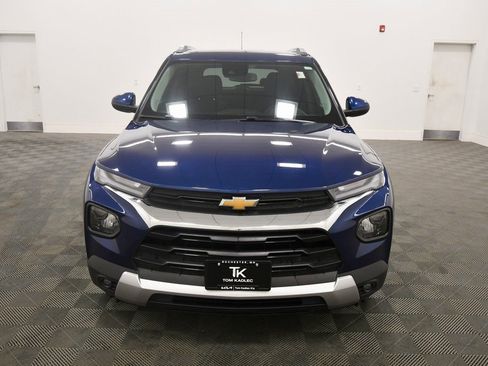 Used 2023 Chevrolet TrailBlazer LT w/ Convenience Package image 11