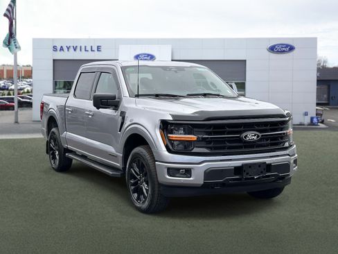 Used 2025 Ford F150 XLT w/ Equipment Group 302A MID AWD/4WD image 6