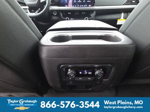 New 2026 Chevrolet Tahoe Premier w/ Sun And Tow Package AWD/4WD image 31
