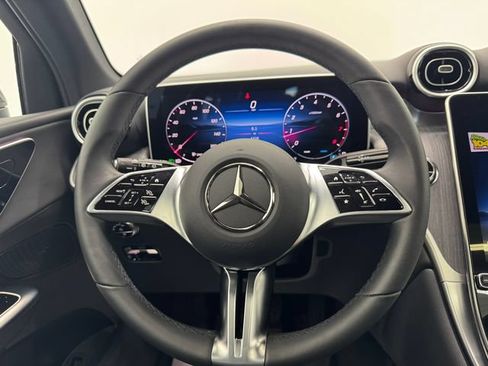 Certified 2026 Mercedes-Benz GLC 300 image 24