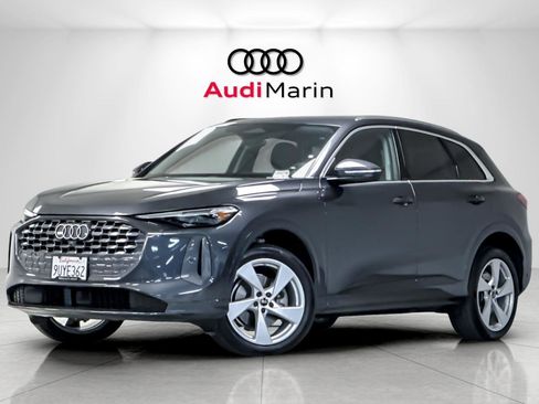 Used 2025 Audi Q5 Premium Plus w/ Premium Plus image 1