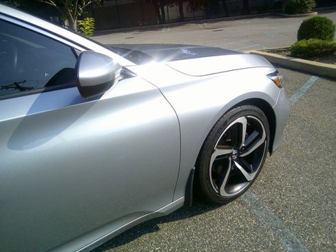 Used 2018 Honda Accord Sport image 23