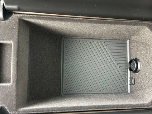 New 2027 BMW 550e xDrive w/ Executive Package AWD/4WD image 29