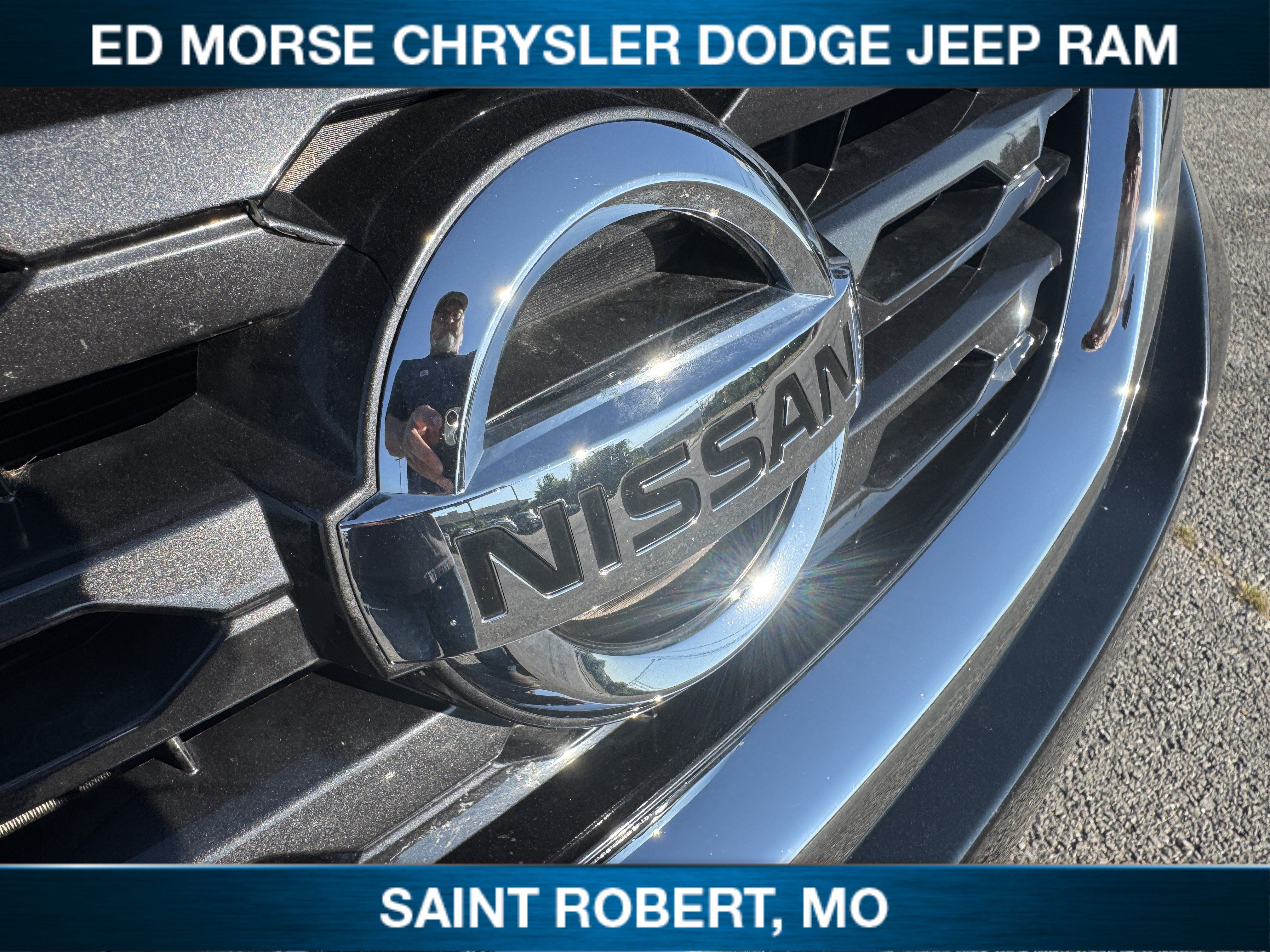 Used 2020 Nissan Pathfinder S AWD/4WD image 9