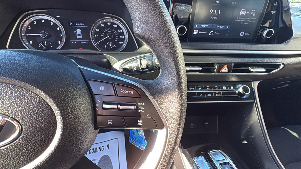 Used 2023 Hyundai Sonata SE w/ Preferred Accessory Package FWD image 16
