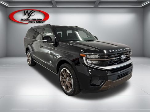 New 2027 Ford Expedition Max King Ranch RWD image 3