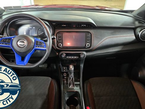 Used 2024 Nissan Kicks SR image 25