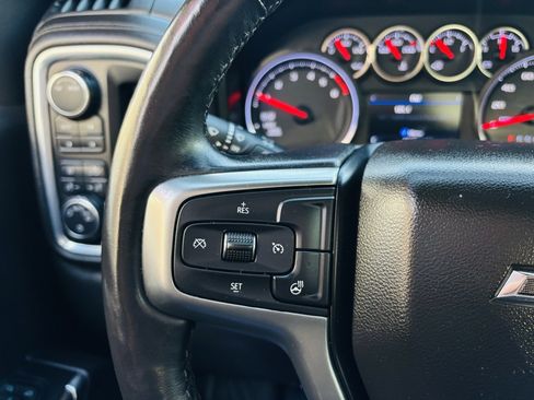 Used 2020 Chevrolet Silverado 1500 RST image 40