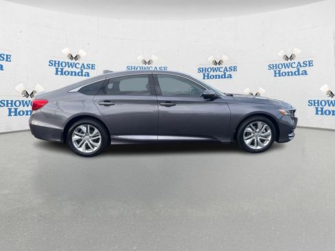 Used 2020 Honda Accord LX image 9