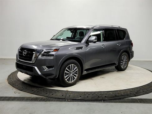 Used 2024 Nissan Armada SL image 3