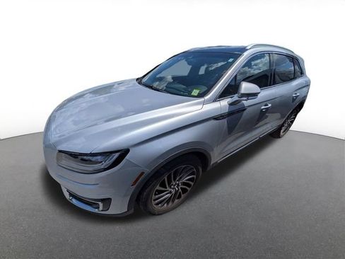 Used 2019 Lincoln Nautilus Reserve AWD/4WD image 2