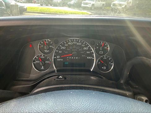Used 2020 Chevrolet Express 3500 w/ Power Convenience Package RWD image 13