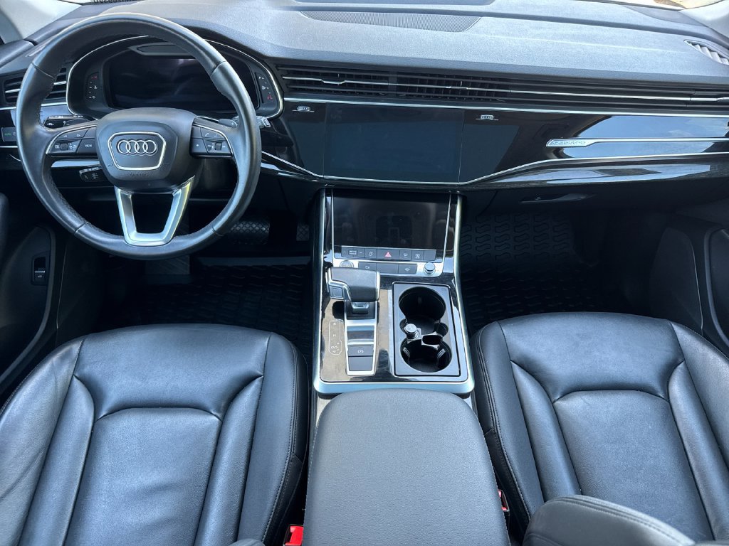 Used 2022 Audi Q7 3.0T Premium w/ Convenience Package AWD/4WD image 17