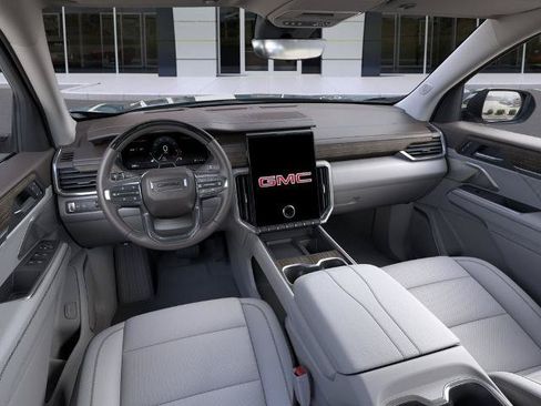 New 2025 GMC Acadia Denali w/ Super Cruise Package FWD image 15