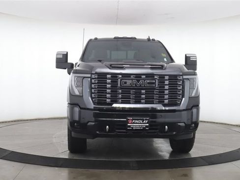Used 2024 GMC Sierra 2500 Denali Ultimate AWD/4WD image 13