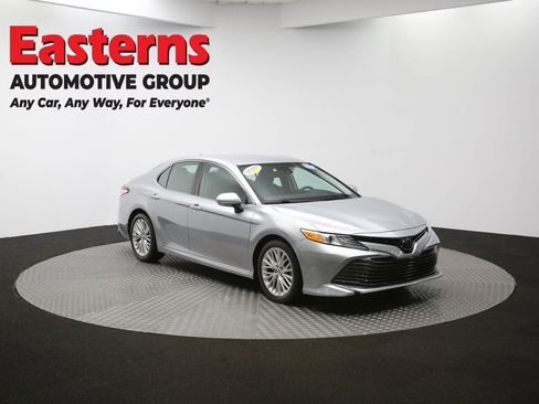 Used 2019 Toyota Camry XLE image 44