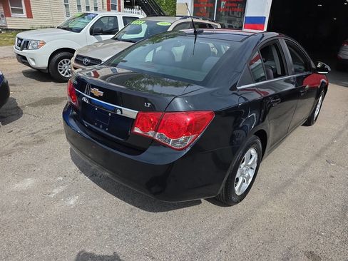 Used 2014 Chevrolet Cruze LT FWD image 4