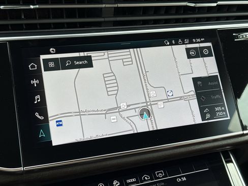 Used 2023 Audi Q8 Premium Plus image 4