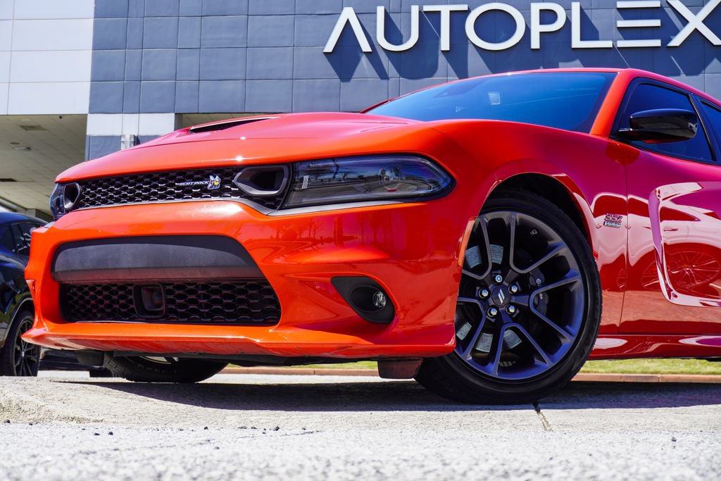 Used 2023 Dodge Charger Scat Pack w/ Plus Group RWD image 2