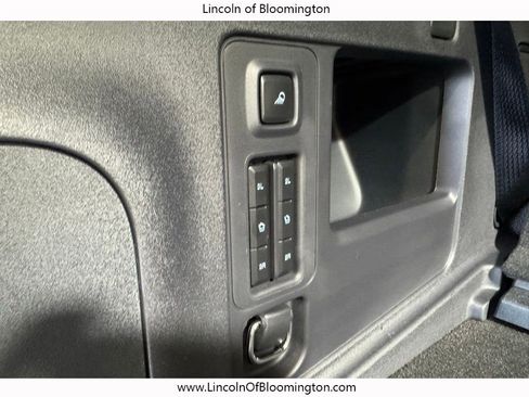 Used 2025 Ford Expedition Tremor AWD/4WD image 34