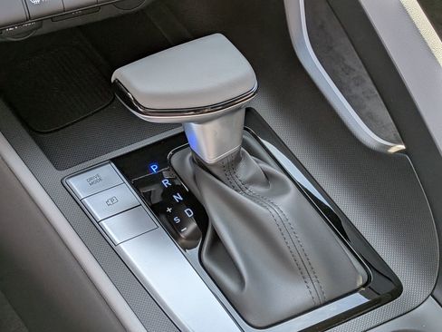 New 2026 Hyundai Elantra Sport image 14