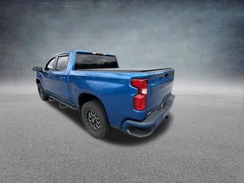 Used 2022 Chevrolet Silverado 1500 RST AWD/4WD image 3