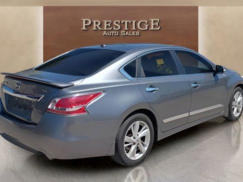 Used 2015 Nissan Altima 2.5 SL FWD image 14