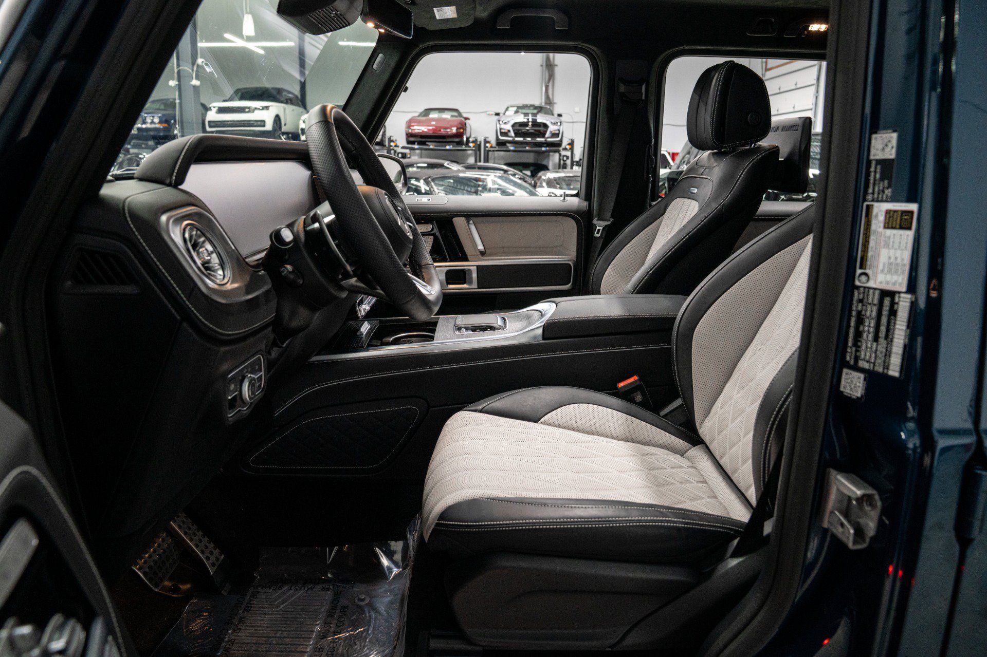 Used 2026 Mercedes-Benz G 63 AMG 4MATIC image 25