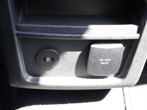 Used 2024 Ford Edge Titanium AWD/4WD image 21