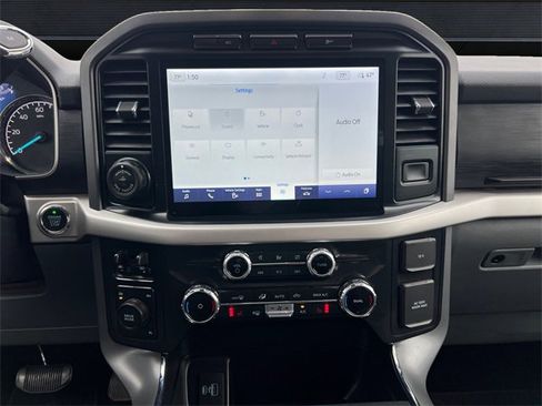 Certified 2022 Ford F150 XLT w/ Equipment Group 302A High image 11