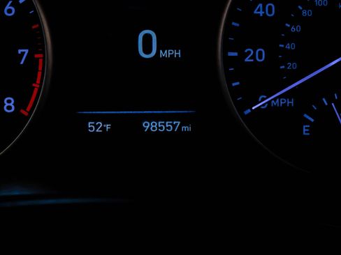 Used 2018 Hyundai Elantra GT w/ Tech Package 03 image 18