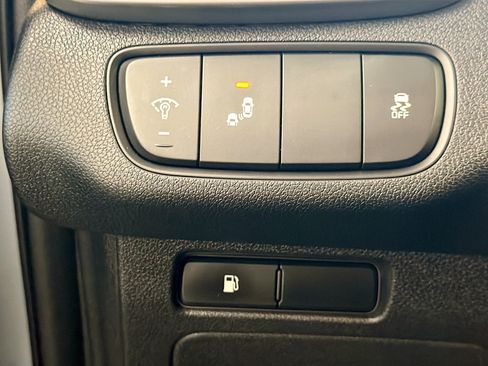 Used 2020 Kia Sorento S AWD/4WD image 16
