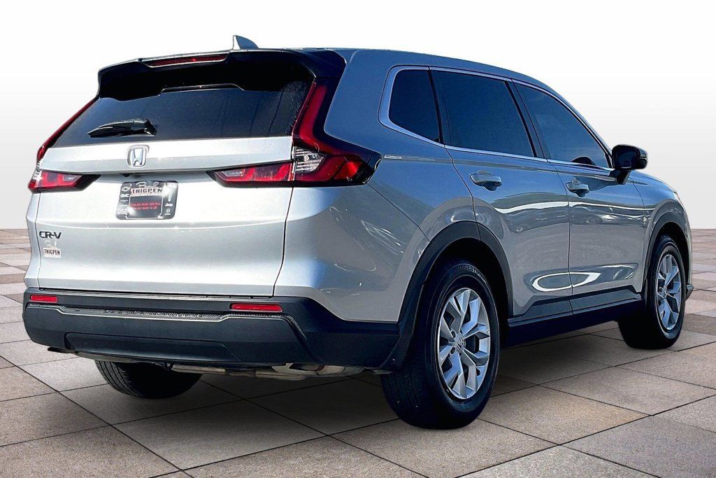 Used 2026 Honda CR-V LX image 13