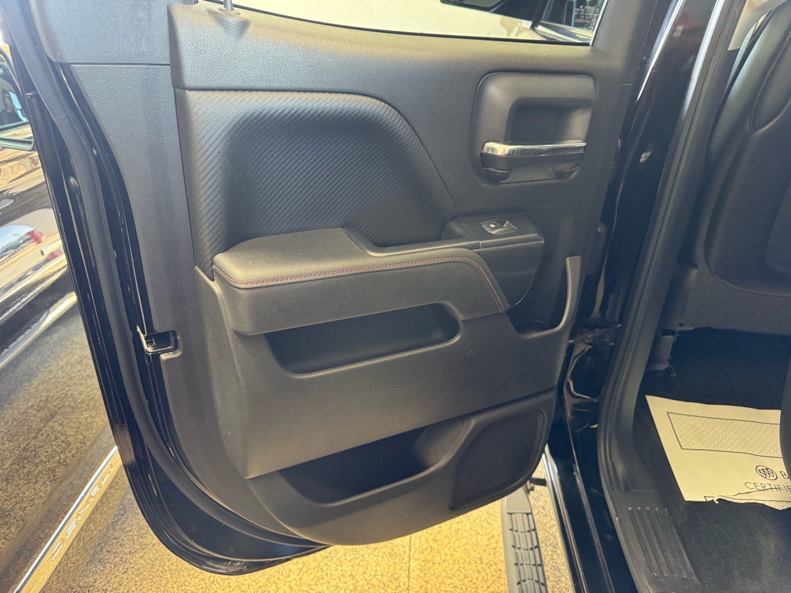 Used 2014 GMC Sierra 1500 SLT w/ All-Terrain Package AWD/4WD image 10